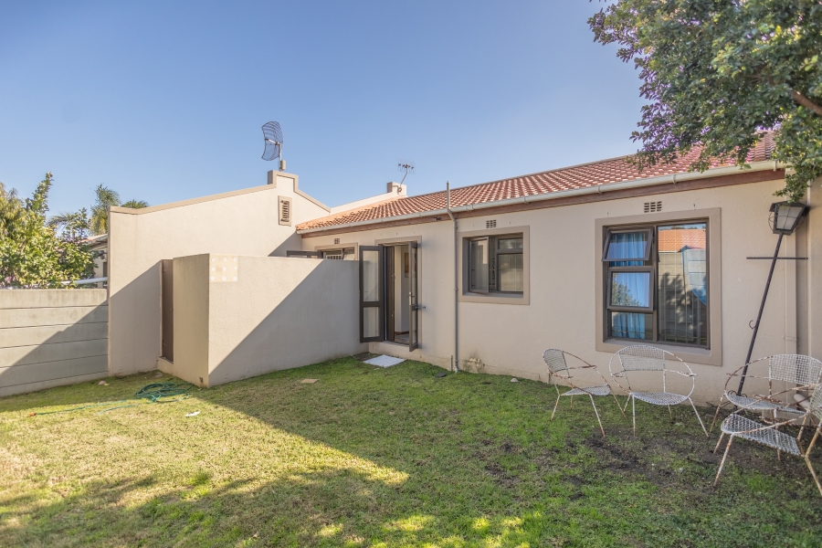 2 Bedroom Property for Sale in Morgenster Western Cape